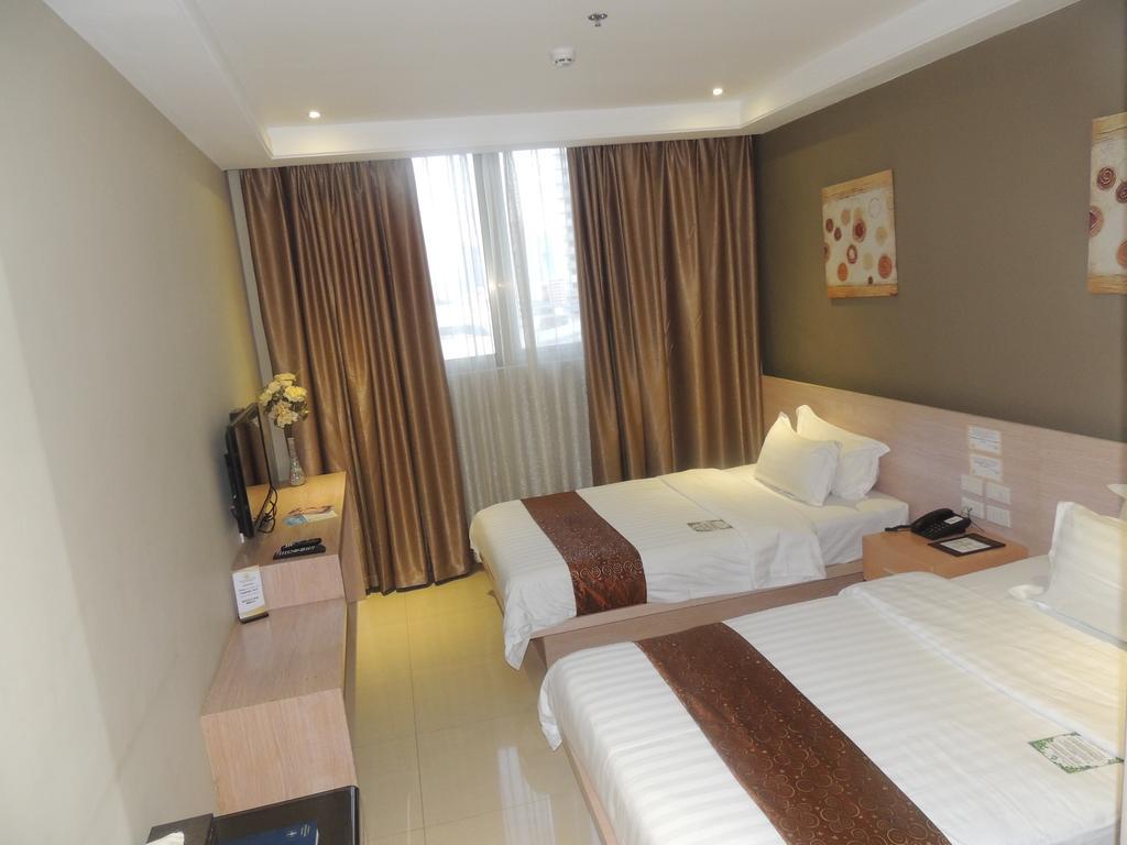 Dela Chambre Hotel Manille Extérieur photo