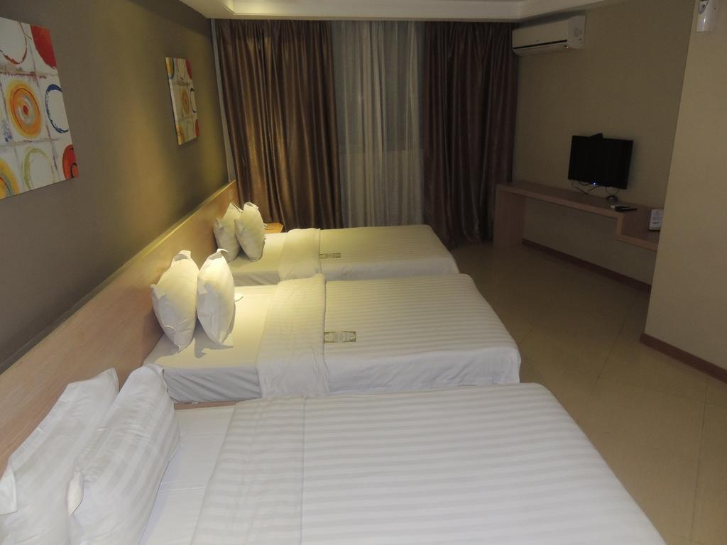 Dela Chambre Hotel Manille Extérieur photo
