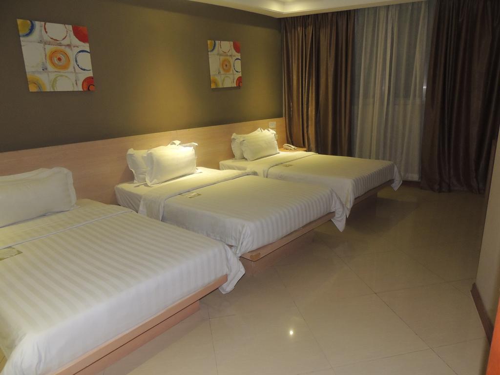 Dela Chambre Hotel Manille Extérieur photo