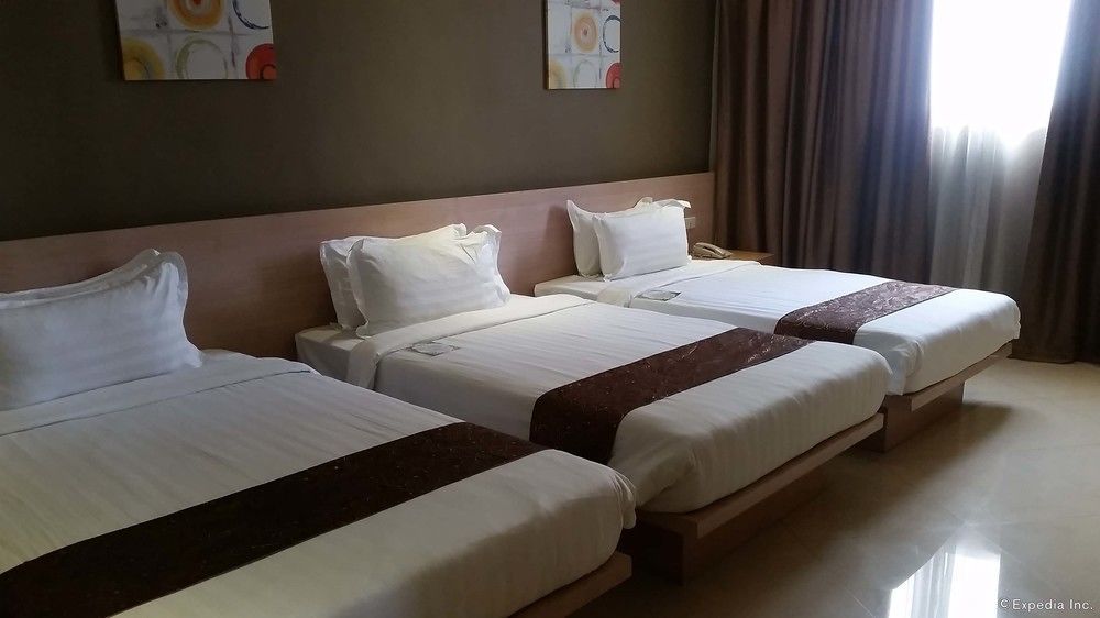 Dela Chambre Hotel Manille Extérieur photo