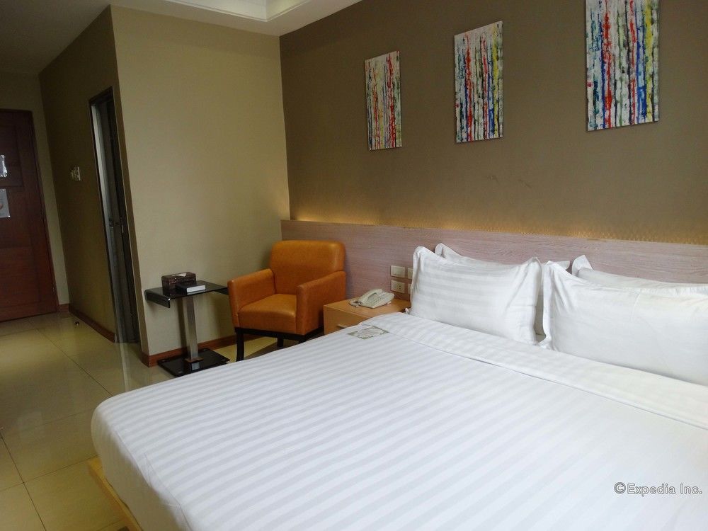 Dela Chambre Hotel Manille Extérieur photo