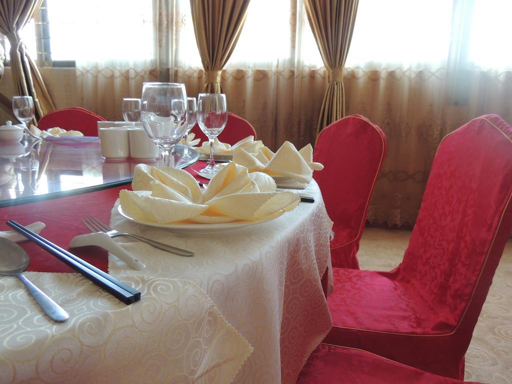 Dela Chambre Hotel Manille Extérieur photo