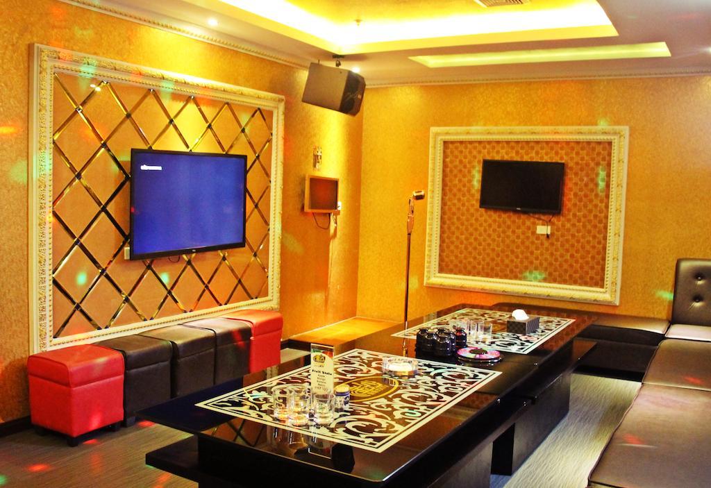 Dela Chambre Hotel Manille Extérieur photo